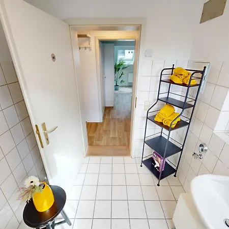 Apartment Dachgeschossromantik Geniessen, Bushaltestelle Fusslaeufig Erreichbar